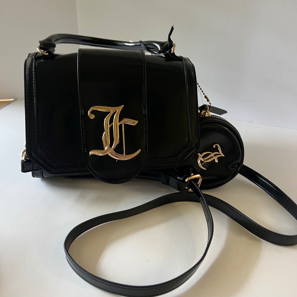 Juicy Couture Overstated Juicy Flap Crossbody NWT Black w Change Purse